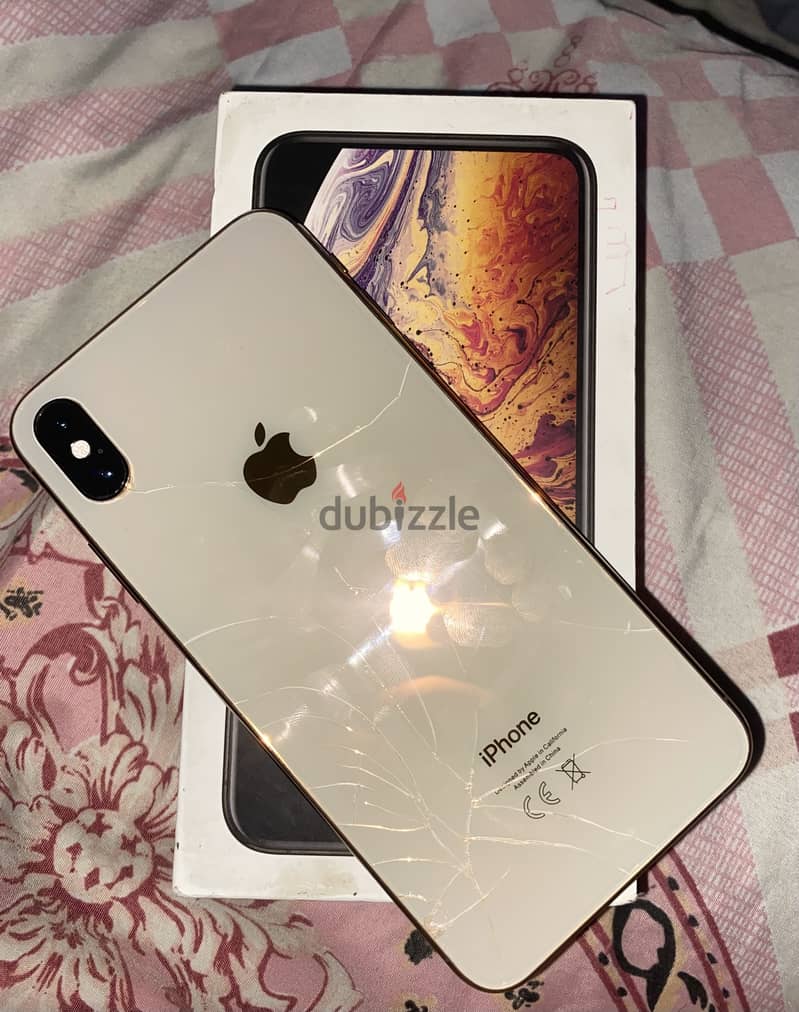 Apple - iPhone XS Max 1