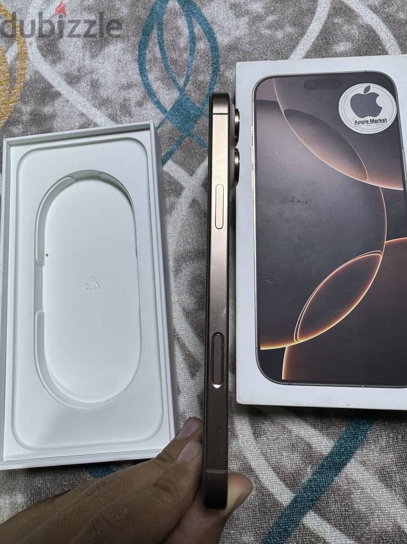 Apple - iPhone 16 Pro Max 5