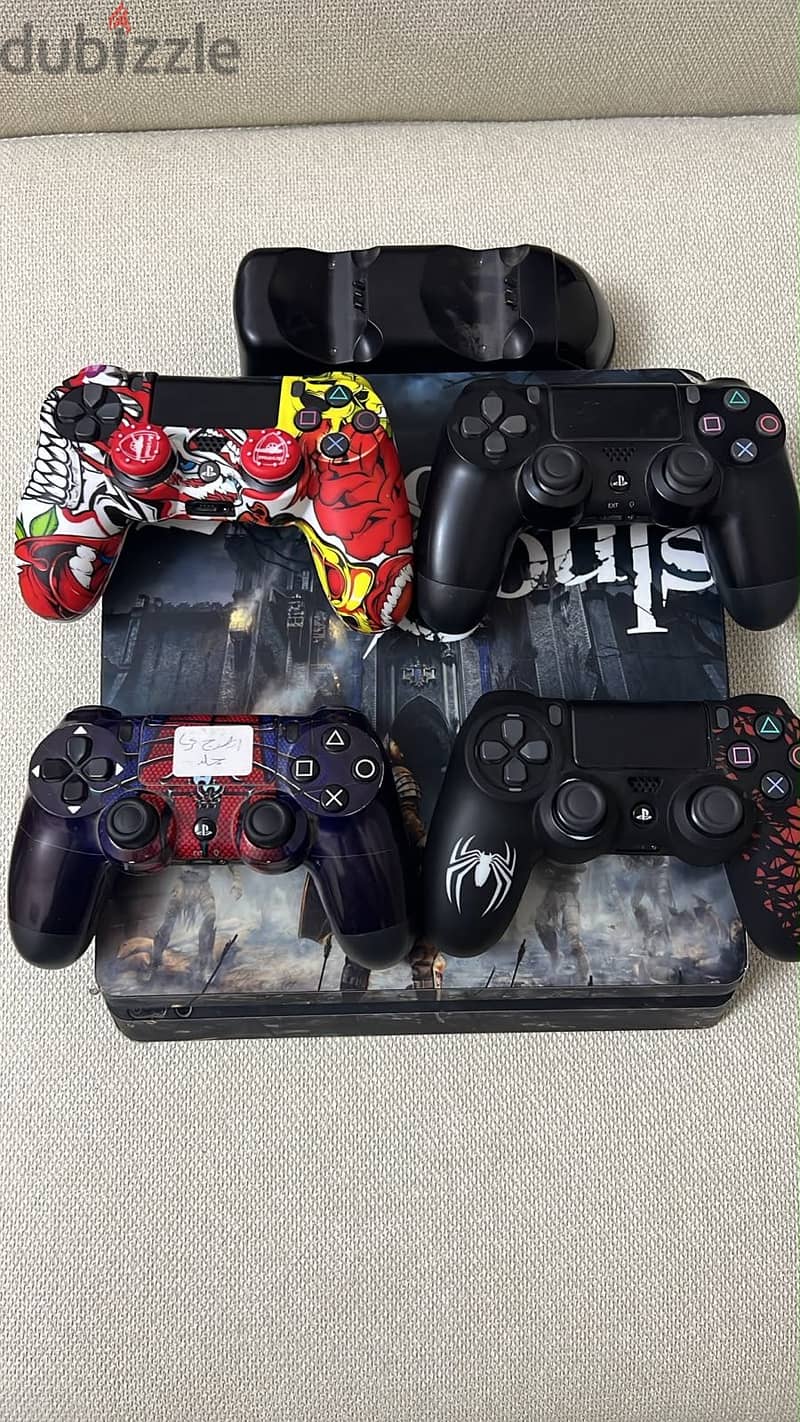 Ps 4 slim 1