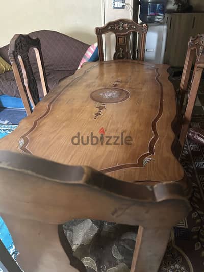 سفره مستعمله ٦ كراسى