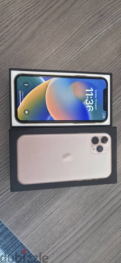 Apple - iPhone 11 Pro - Gold