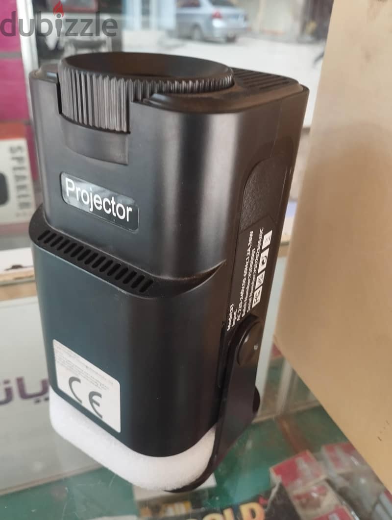 بروجيكتور hy320 1