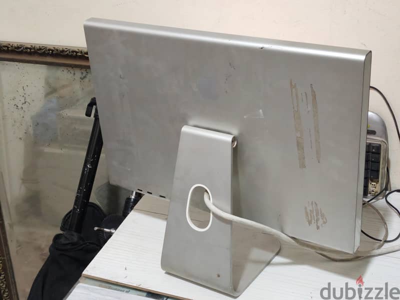 Apple Cinema display 20 inch 5