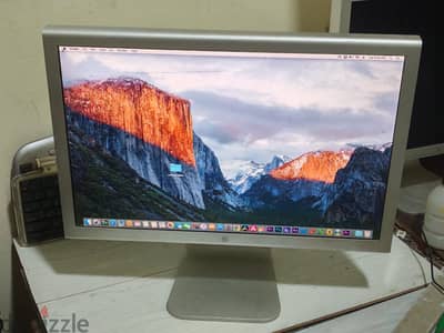 Apple Cinema display 20 inch