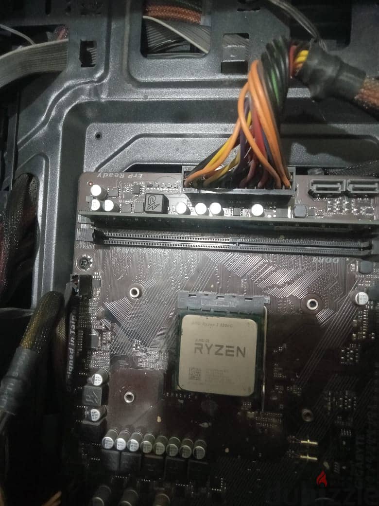 Ryzen3 3200G 2