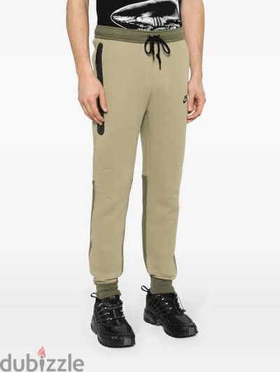 Nike tech olive green from 12-15 wear