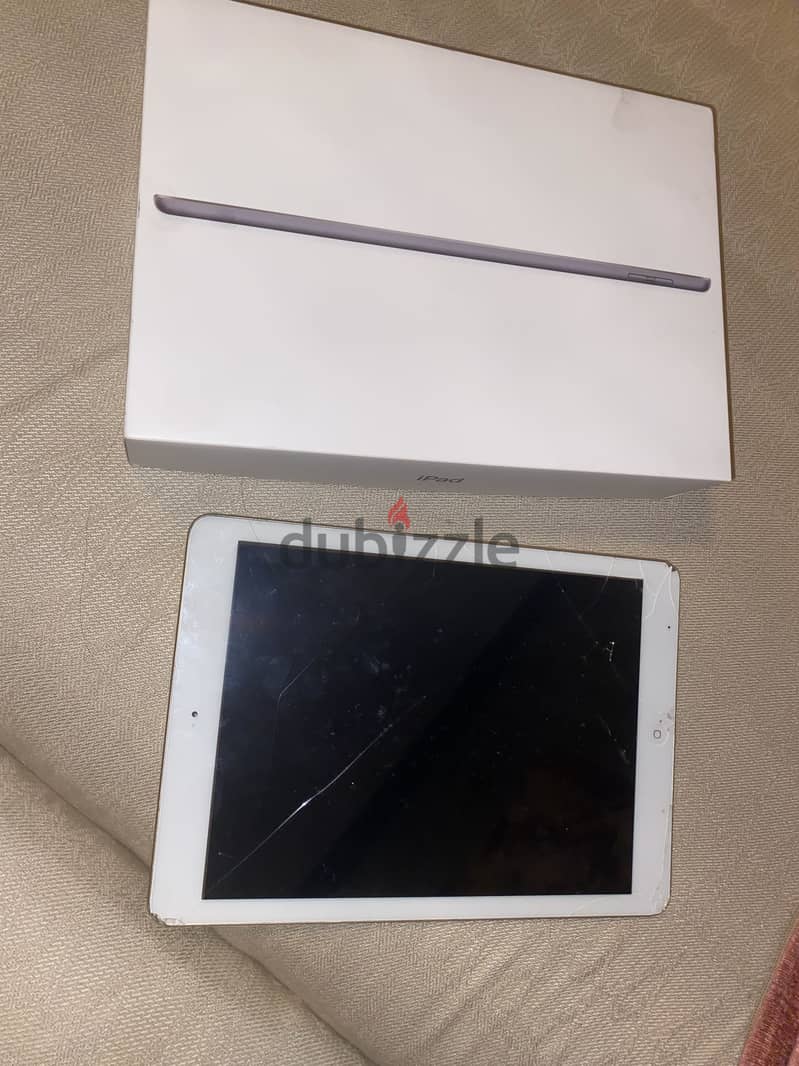 iPad generation 5 rose gold 1