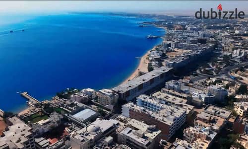 شقة فندقية بإطلالة على البحر للبيع على الممشى السياحي بالغردقة | بجوار ماريوت | تقسيط حتى 4 سنوات