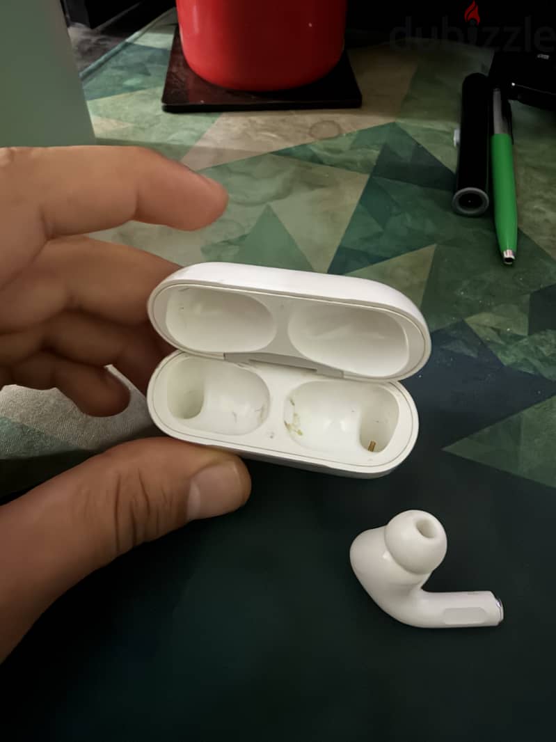 Apple airpods pro 1 1