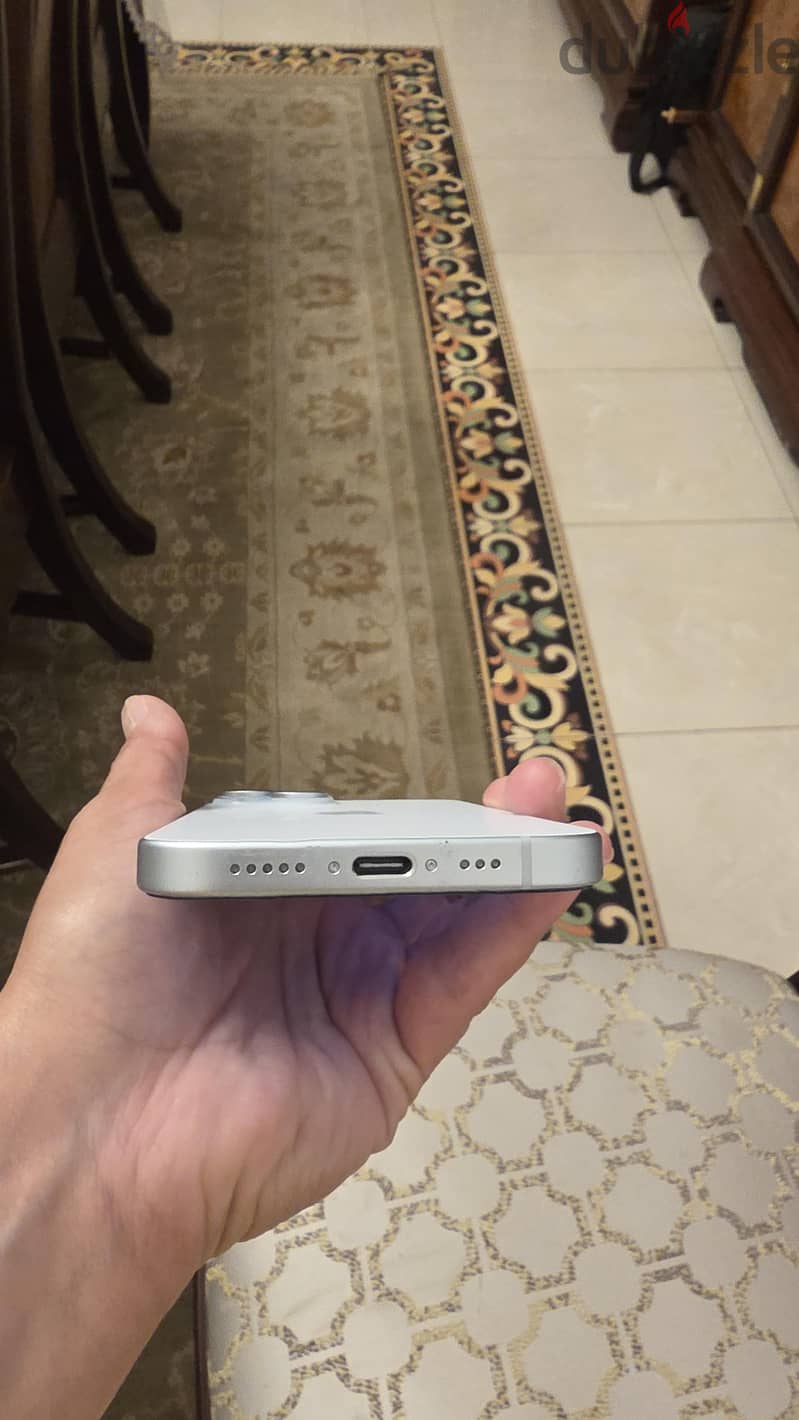 Apple - iPhone 15 5