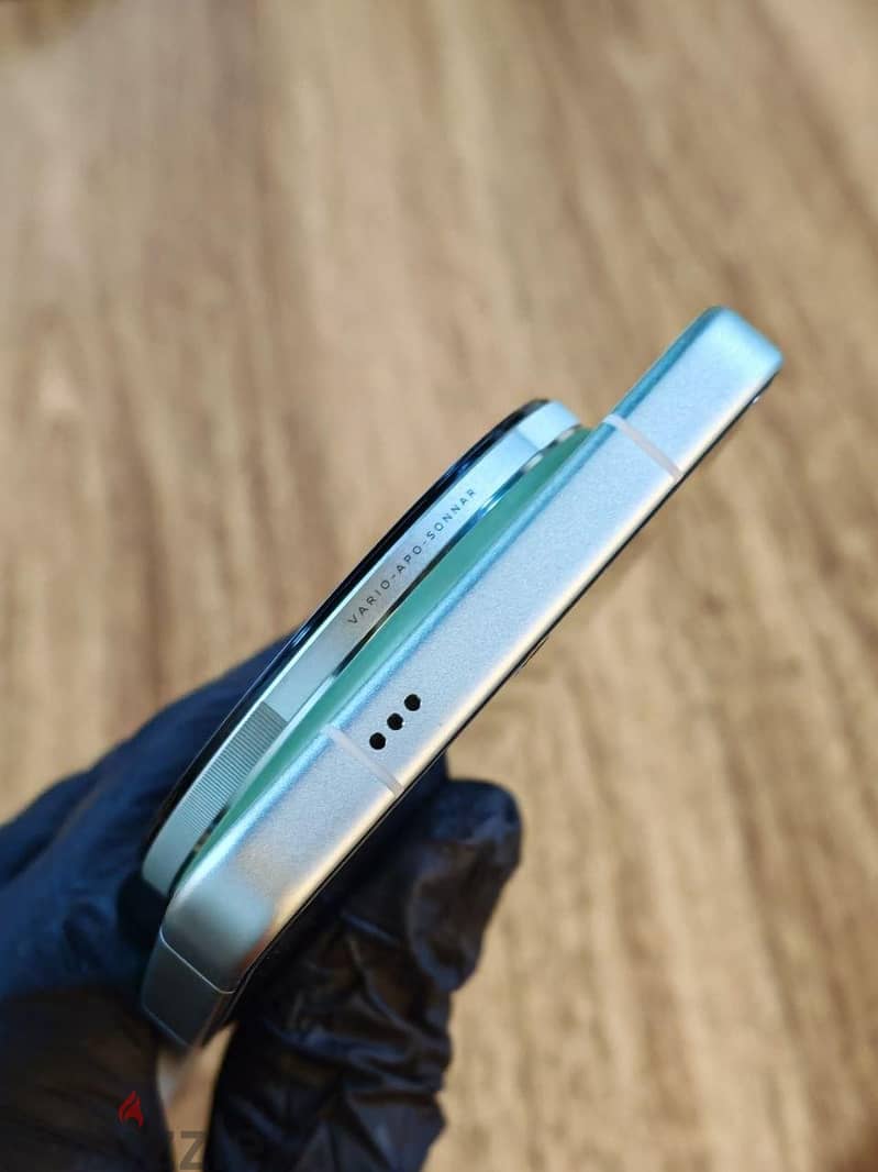 Vivo X300 Ultra 5