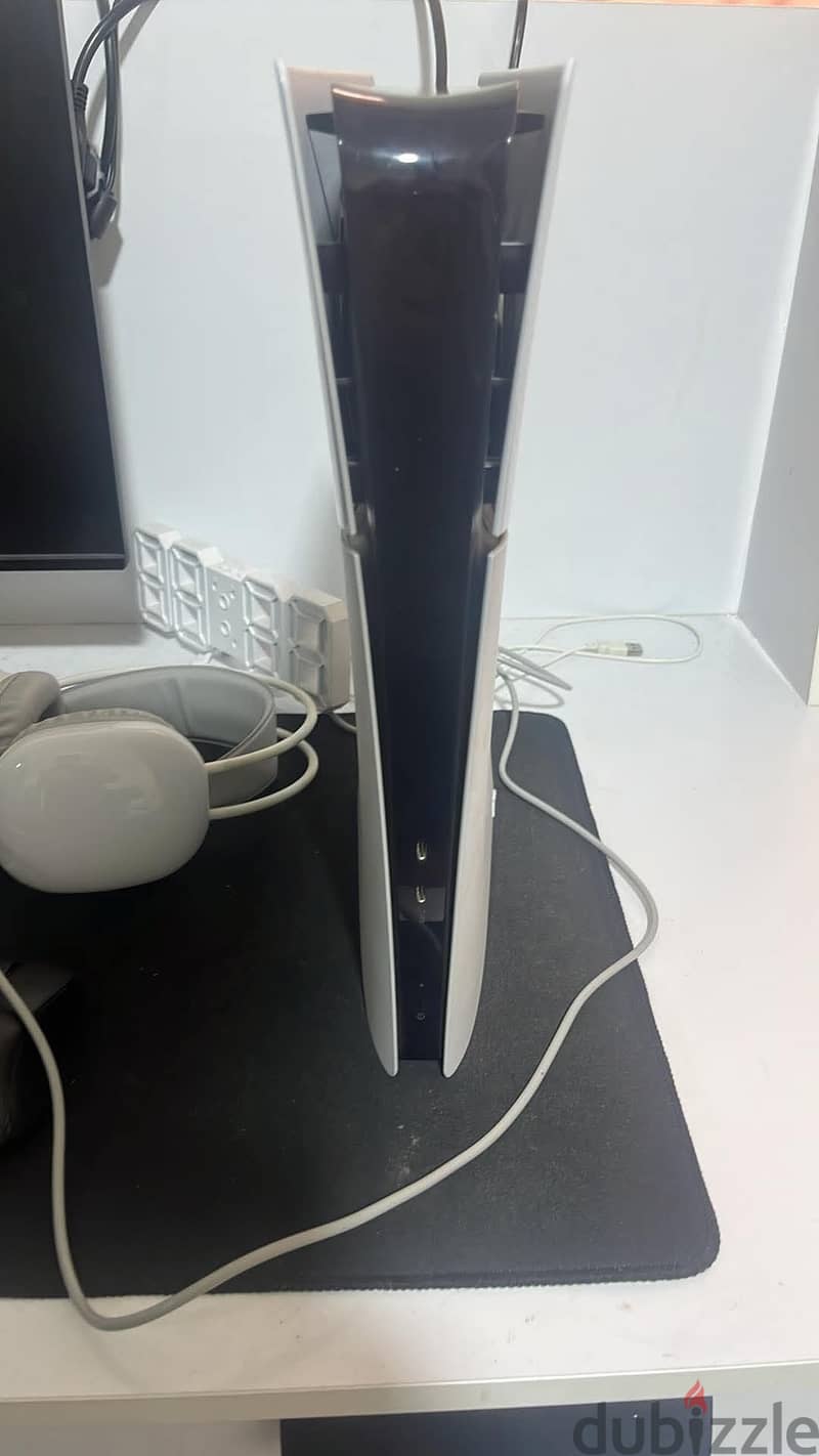 Ps5 slim digital 1tb 1