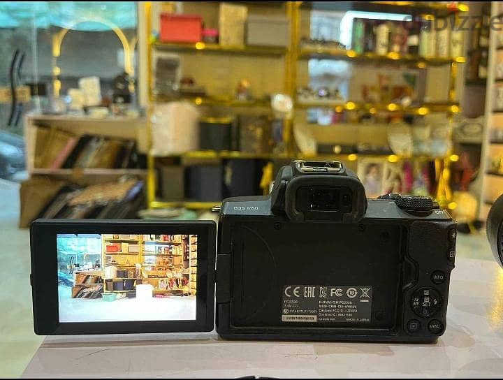 canon m50 1