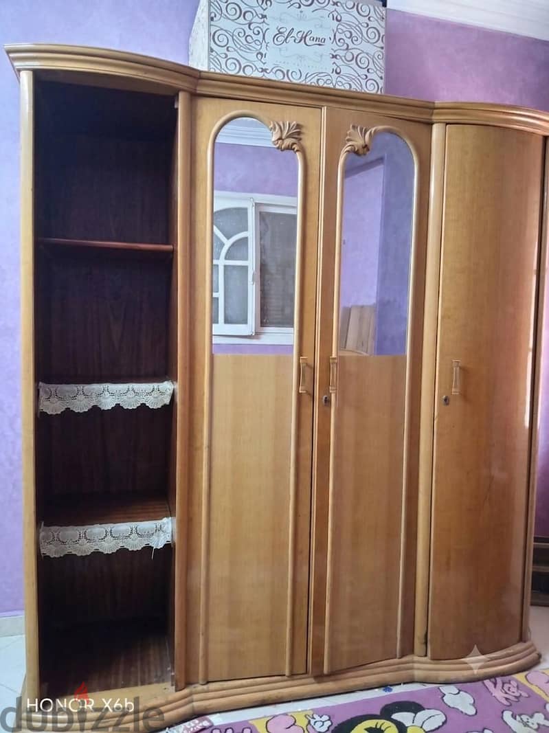 غرفة نوم بحالة جيدة 1