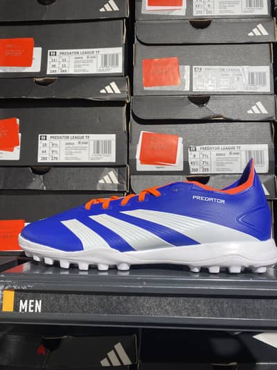 للبيع جزمة كورة adidas Predator League TF