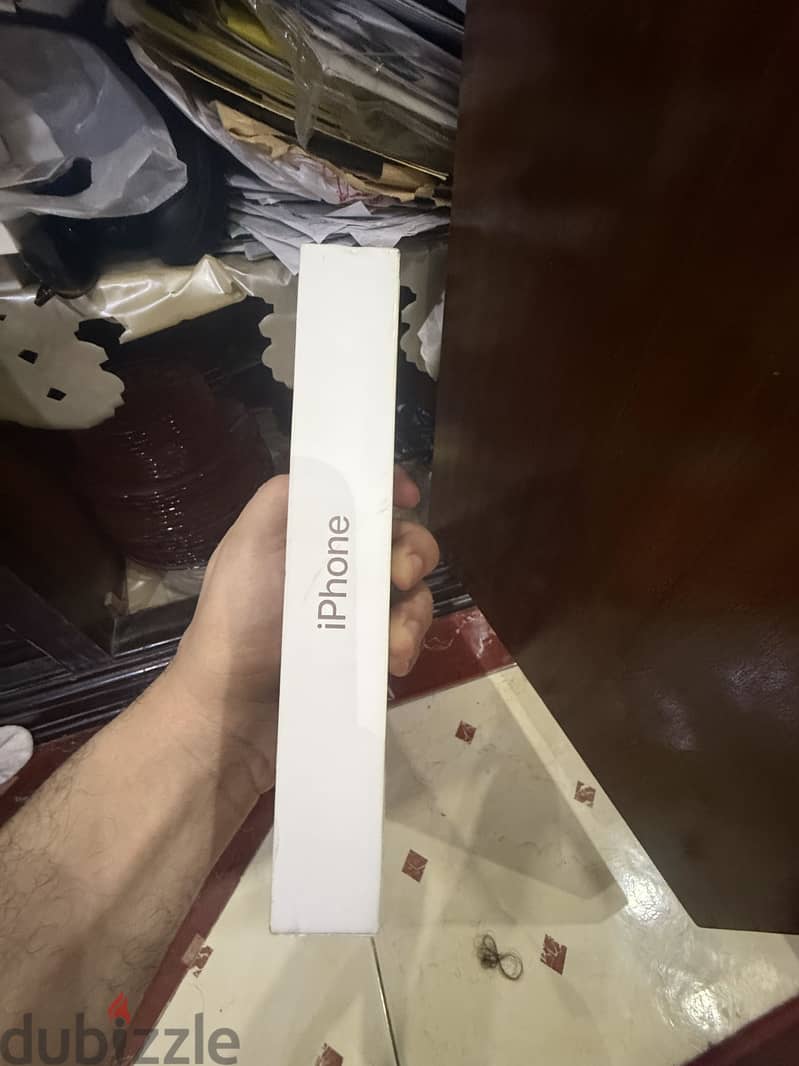 Apple - iPhone 16 Pro Max 1