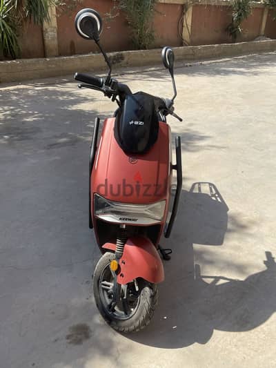 اسكوتر  كهرباء بطاريات ليثيوم Keeway Ezi Rio موديل2026 1500cc