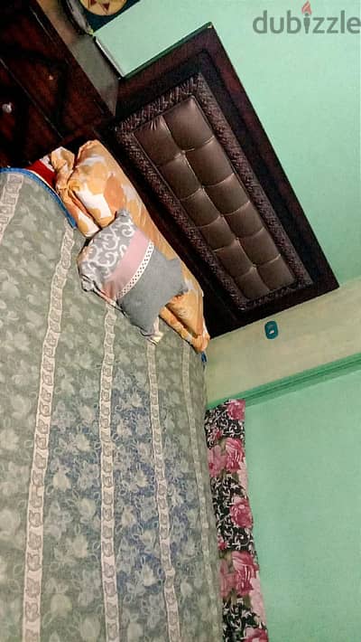 غرفة نوم كاملة للبيع بسعر لقطة في باكوس