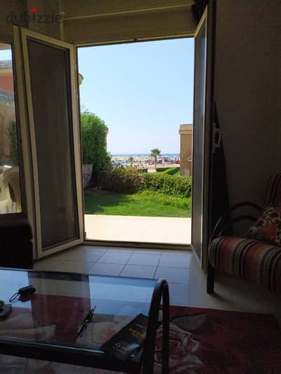 Two-bedroom chalet second row by the sea 