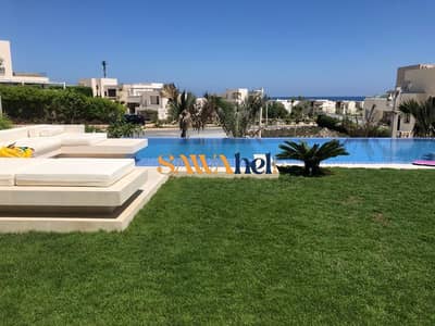 Available from today for rent a villa in Hacienda White North Coast with a sea view and 5 master bedrooms