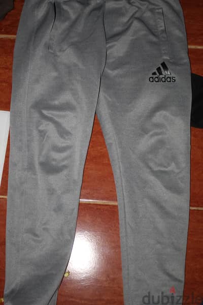 بنطلون رياضي sweatpants