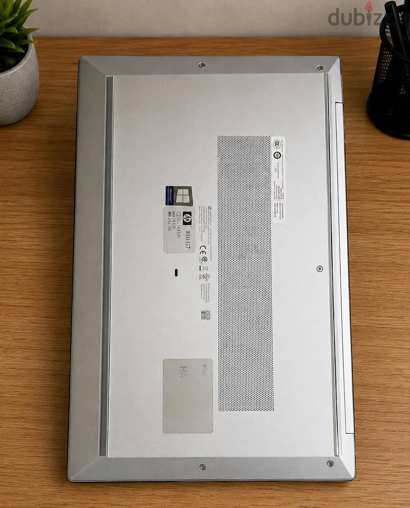 HP elitebook G7 3