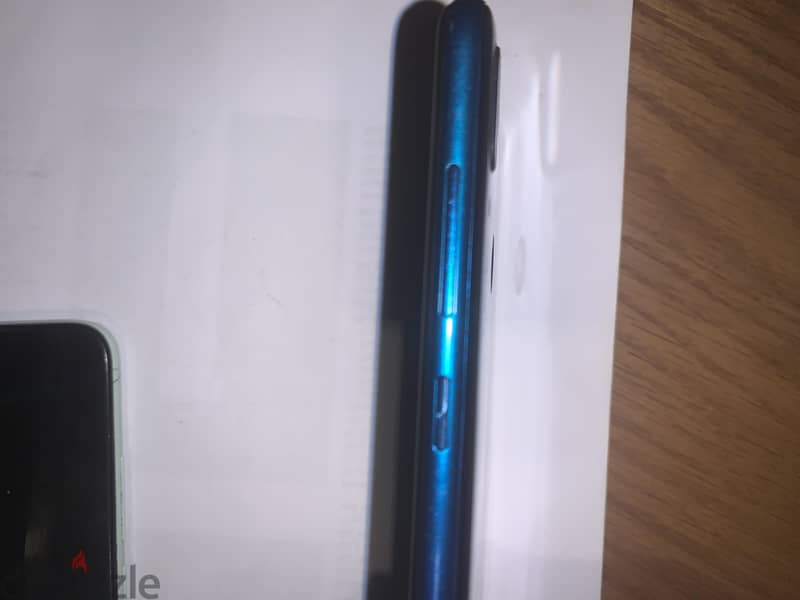 Huawei Y7 prime 4