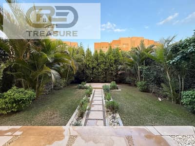 دوبلكس مع جاردن مطبخ وتكييفات للبيع في بالم هيلز نيو كايرو- القاهره الجديده - Palm Hills New Cairo