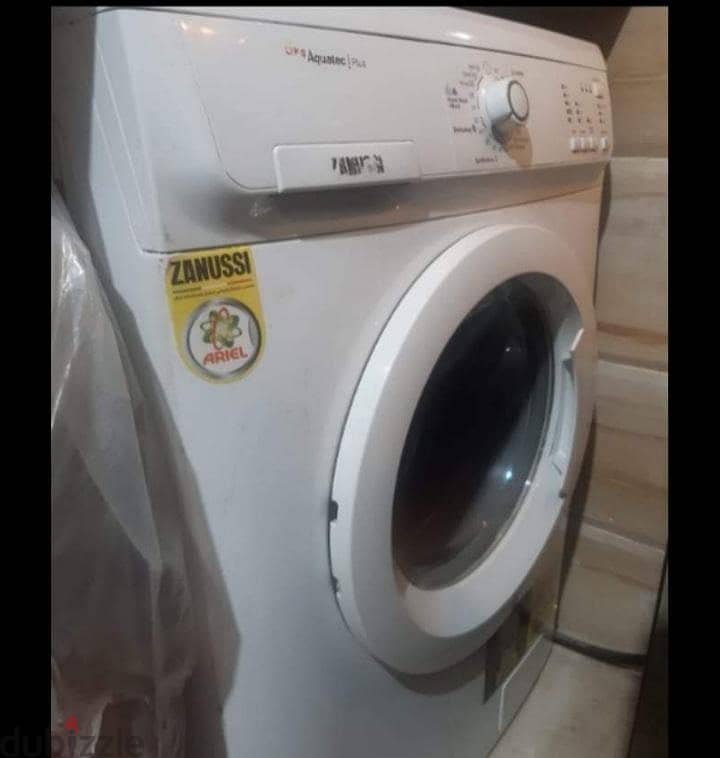 زانوسي اكواتك 4