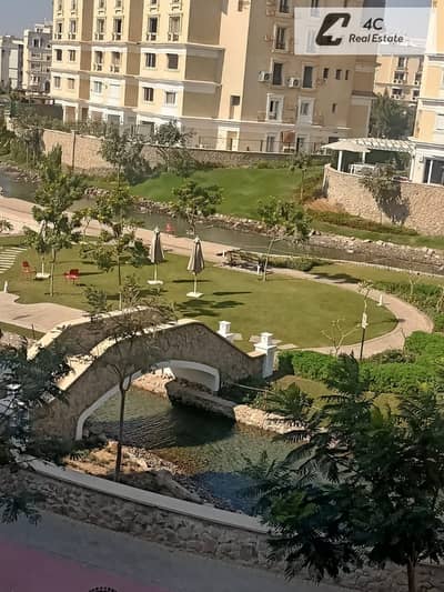 بنتهاوس للبيع استلام فوري - بسعر لا يقارن - برايم لوكيشن-اوبن فيو - FOR SALE IN MOUNTAIN VIEW HYDE PARK