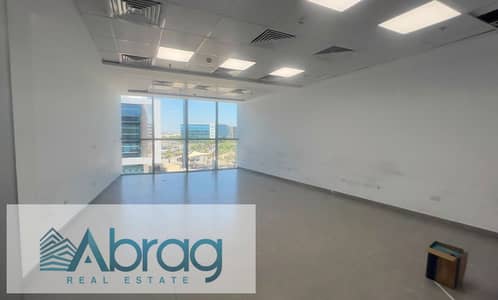 للإيجار مكتب إداري 150 متر بالتشطيب والتكييفات - Ark Business Park - القرية الذكية