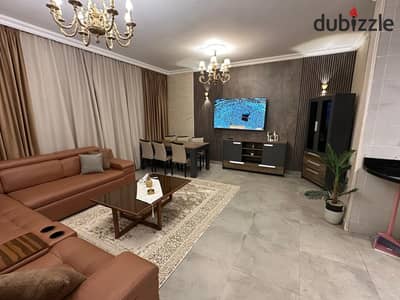 للايجار مفروش 150متر تشطيب سوبر لوكس في بريفادو