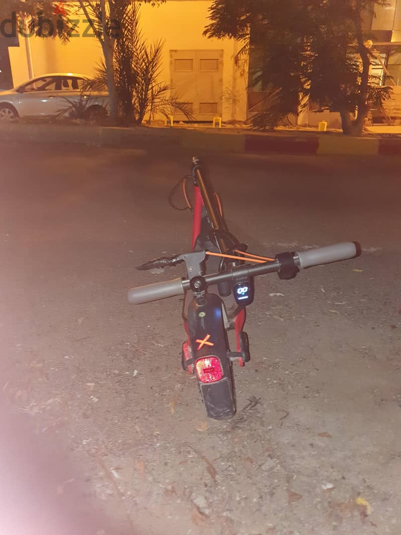 electric scooter 11