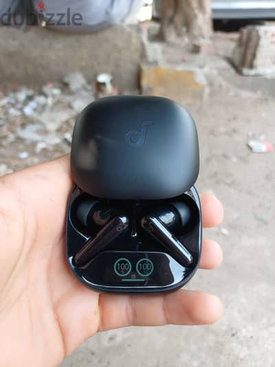 Anker Soundcore Liberty 4 Pro الاصليه