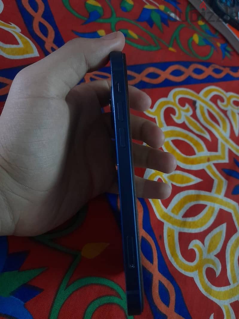 Apple - iPhone 12 3