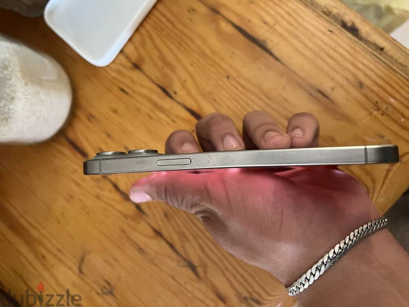 Apple - iPhone 15 Pro Max 3