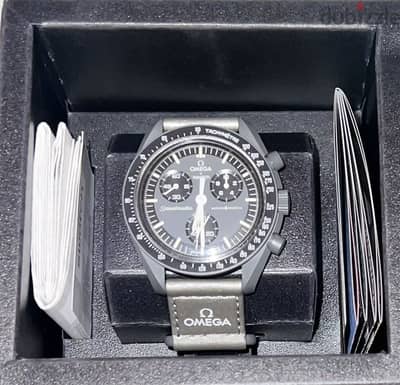 Omega X Swatch moonswatch
