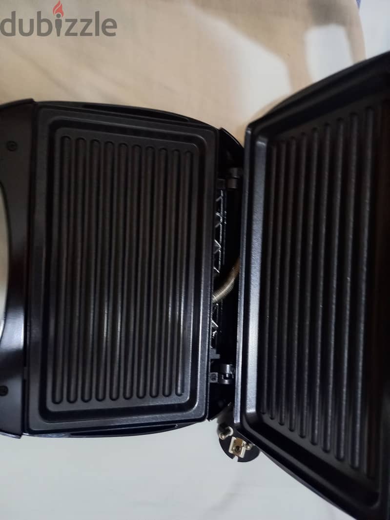 Sonifer 750W Sandwich Maker SF-6068 1