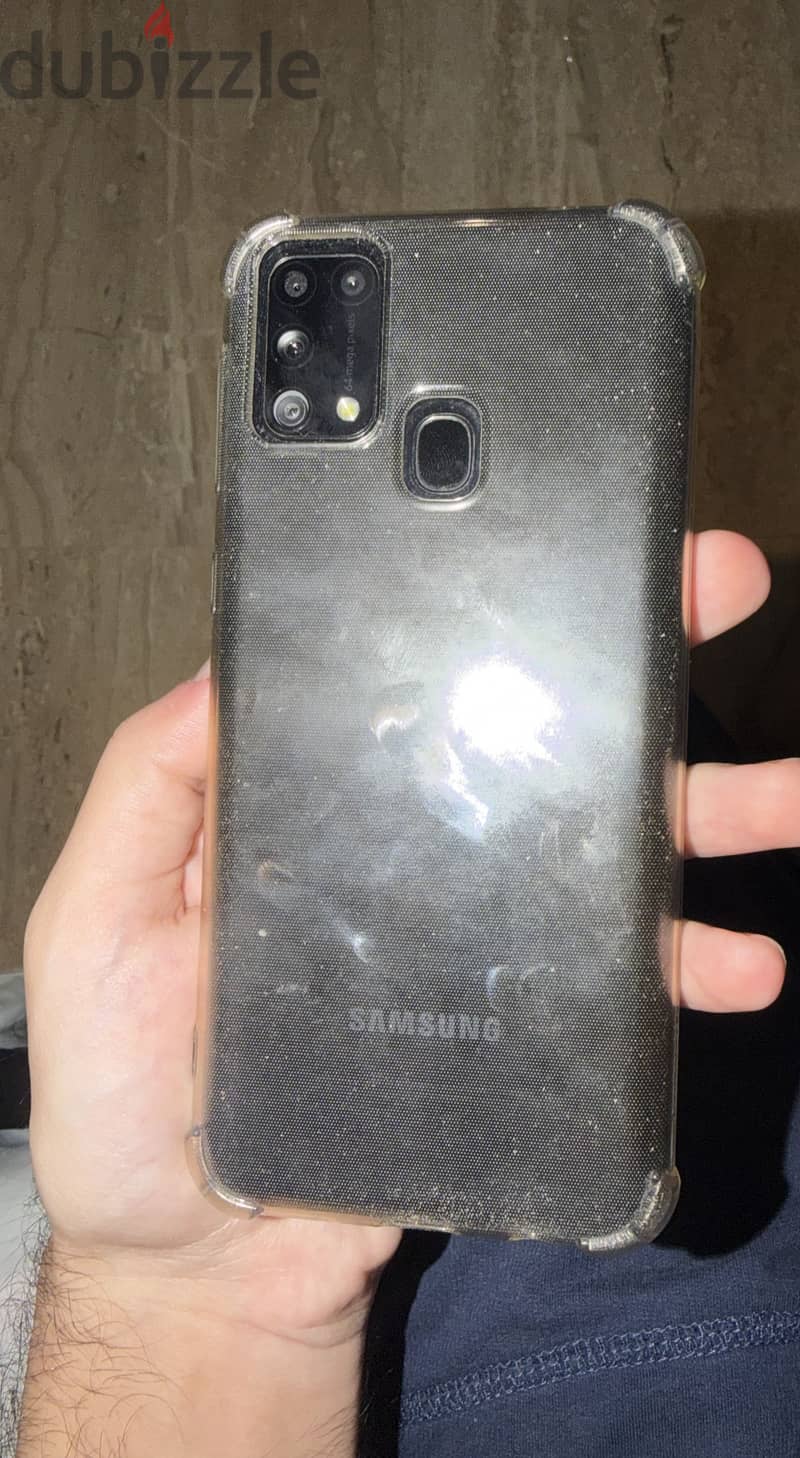 Samsung M31 11