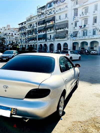Hyundai Elantra 1997