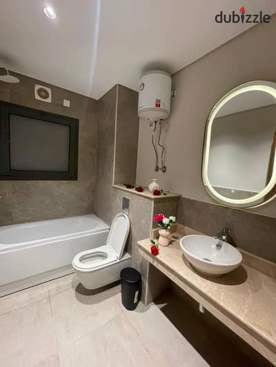 Luxury hotel apt for rent in ZED Towers Sheikh Zayed. Double View, 3BR+nanny, 3 baths, high-end furnishing, fully equipped. Exceptional stay!