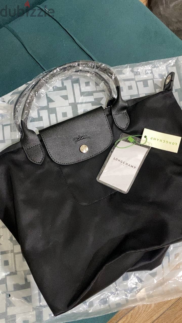 Longchamp  Mirror جديدة 1