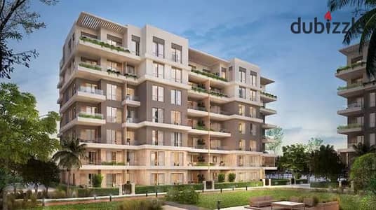 Fully Furnished Studio with Private Garden for Sale in Hyde Park