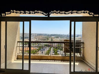 شقة للبيع ١٥٨م بعمارات العبور تطل على شارع صلاح سالم