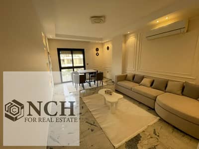 فرصة مميزة لامتلاك شقة راقية داخل Villette – Sky Condos من SODIC، أحد أرقى مشروعات القاهرة الجديدة، والذي يتميز بتصميمات عصرية، مساحات خضراء واسعة،