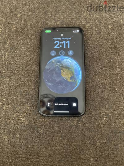 Apple - iPhone XR Apple - iPhone XR