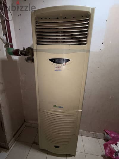 تكييف Unionaire 5 حصان Cabinet بارد وساخن