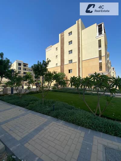 -APARTMENT READY TO MOVE FULL FINISHED WITH KITCHEN-BEST PRICE IN MARKET - VERY PRIME LOCATION - FOR SALEIN SARAI