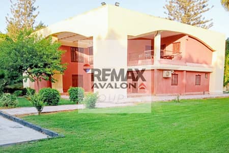  Villa Stand Alwon for Sale | King Mariout - Next to Sofia Palace - 4,200 m²