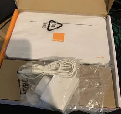 Orange Home 4G+ Router (Huawei B535-932a) - Like New! & Data Sim